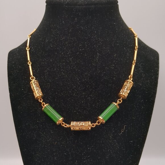 Vintage Sarah Coventry Asian Style Necklace Faux Jade - Picture 2 of 6